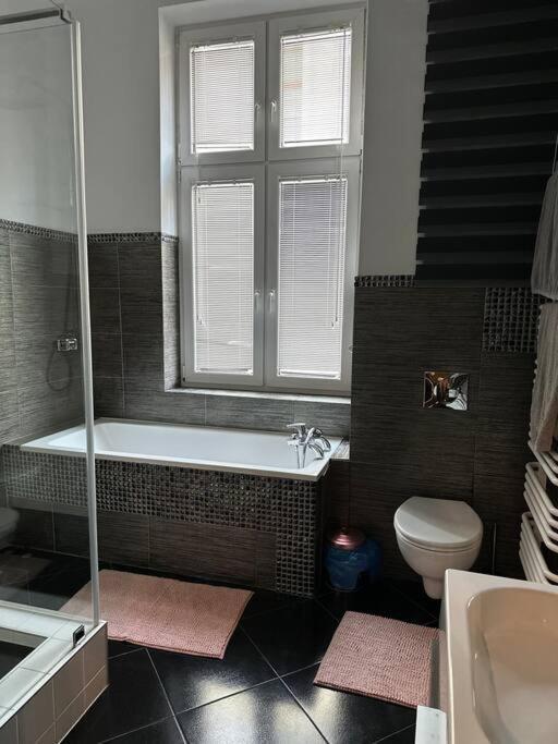 P-122 Piotrkowska Apartment. Łódź Esterno foto